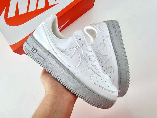 AIR FORCE 1 (suela gris) "calidad MEDIA"