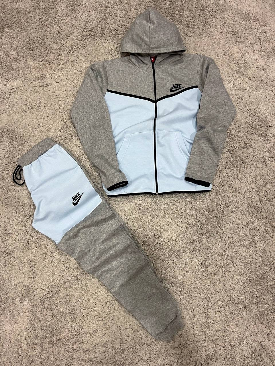 (Nike Tech Fleece (Baja Calidad)