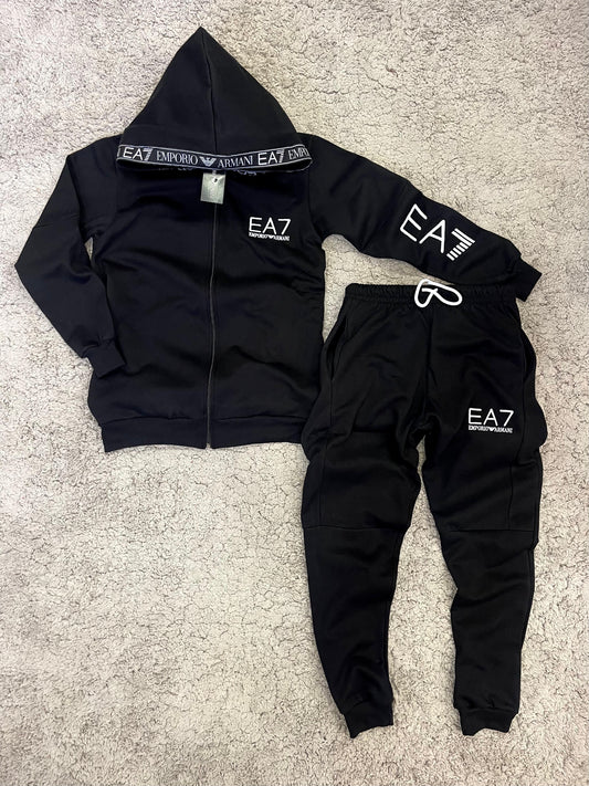 Novedad Chándal EA7 “Negro”