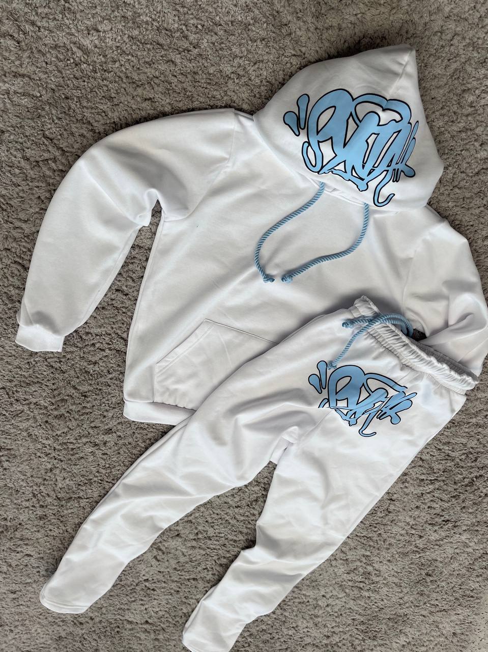 Chandal Syna blanco azul (Baja Calidad)