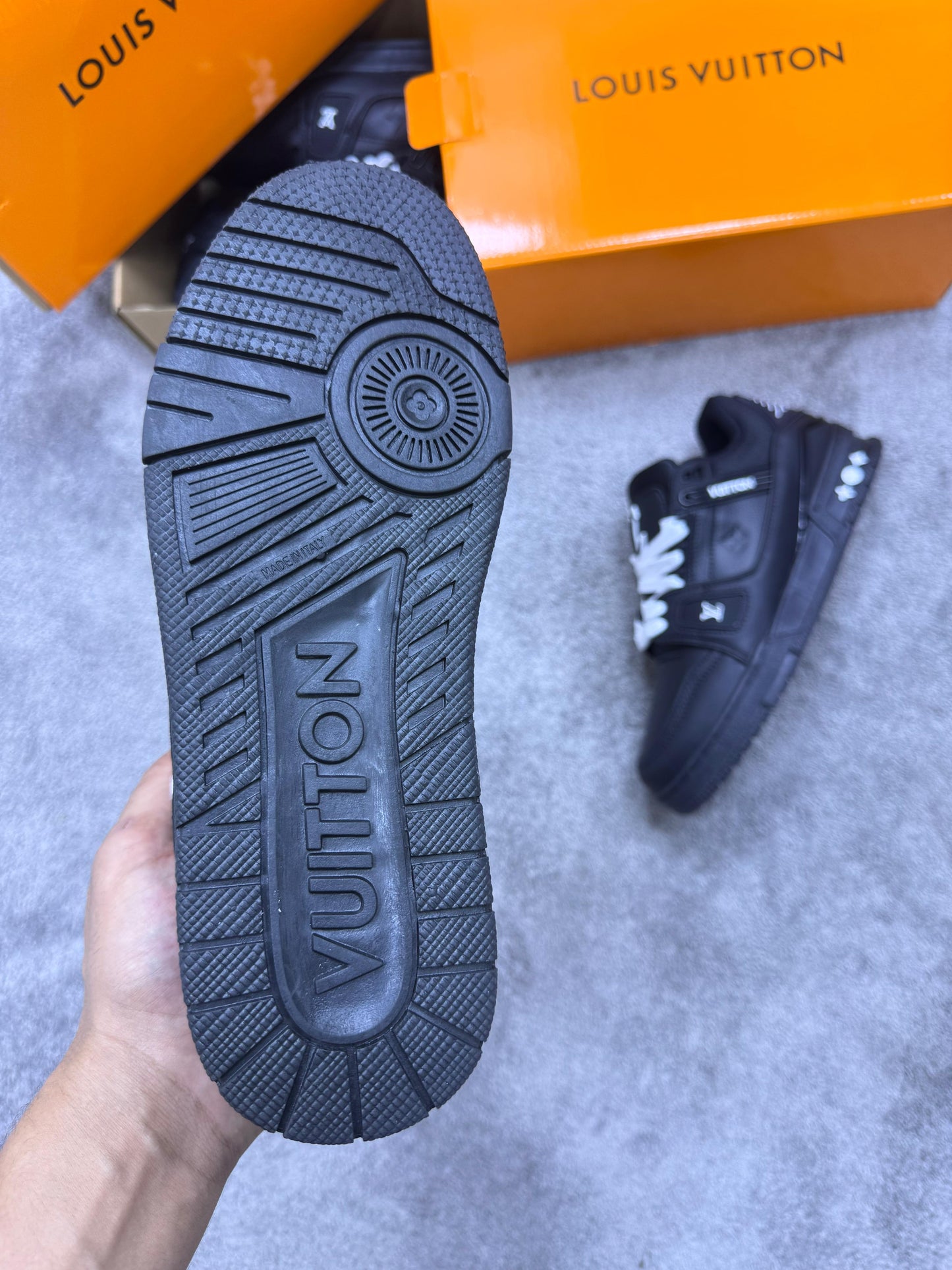 Louis Vuitton LV Trainer full black