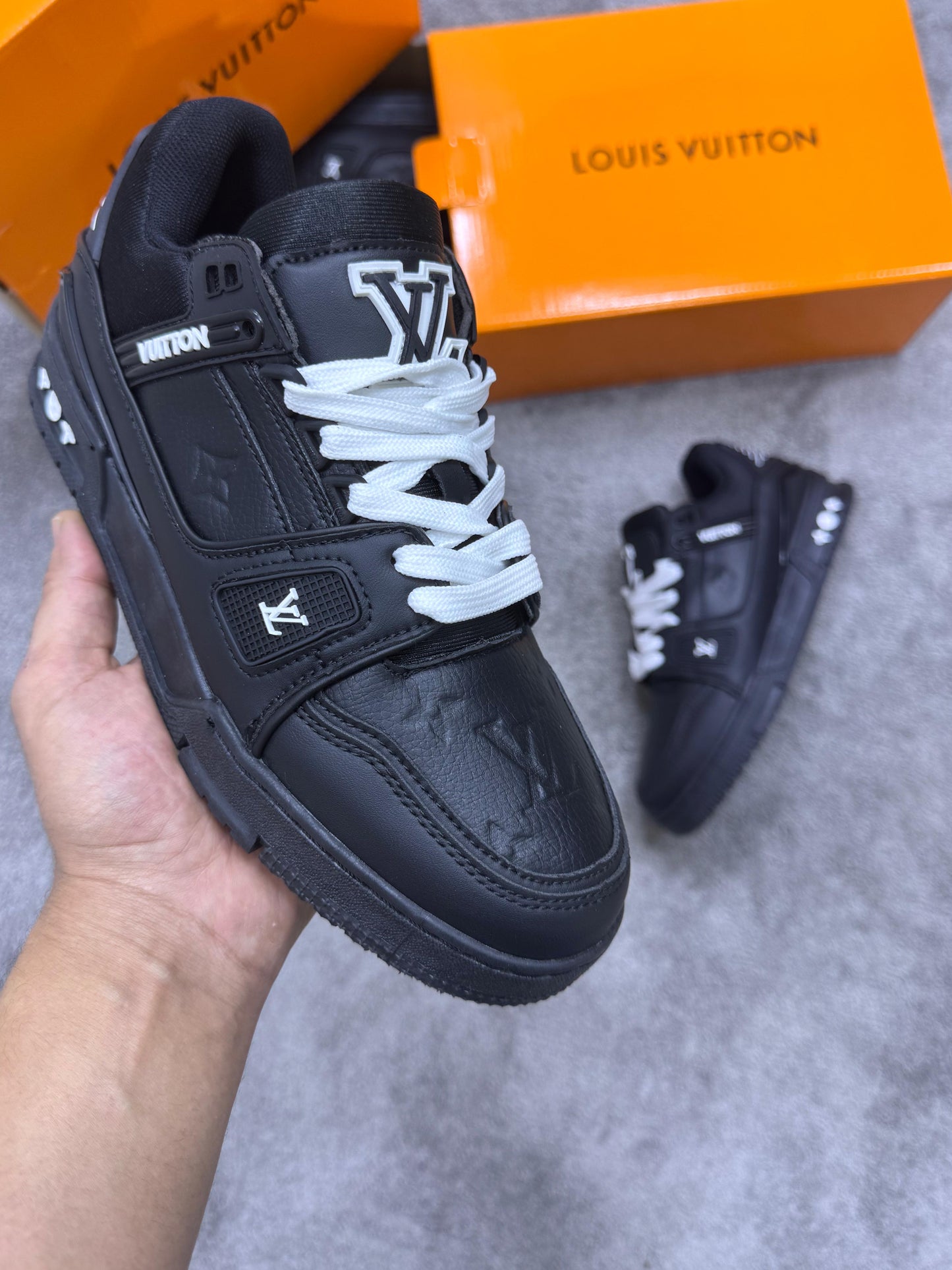 Louis Vuitton LV Trainer full black