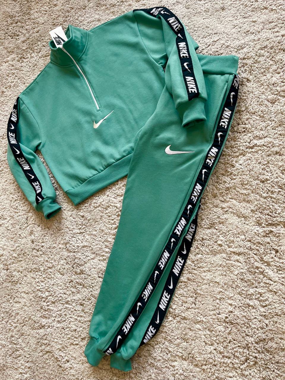 Chándal Mujer Nike (Verde) "Baja calidad"