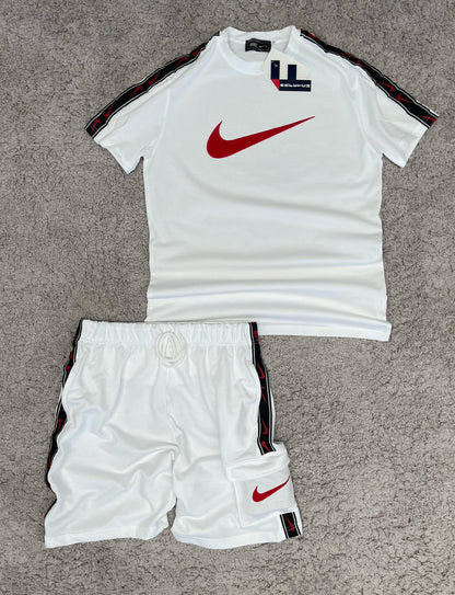 Nuevo Conjunto de verano Nike blanco