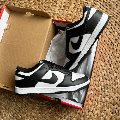 Nike Dunk negra/blanca