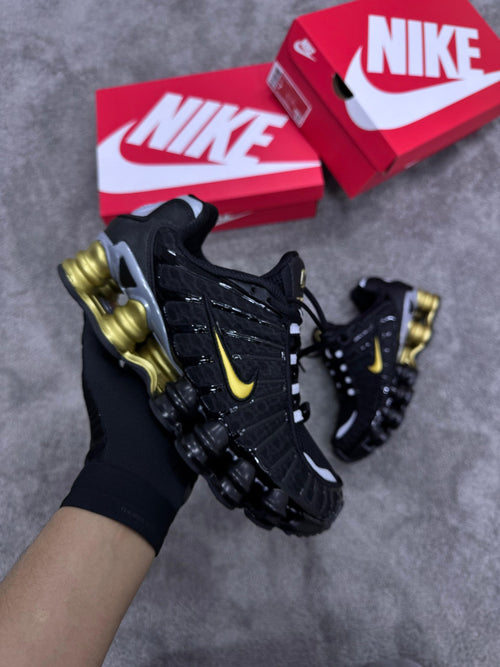 Nike SHOX TL ( Dorada )