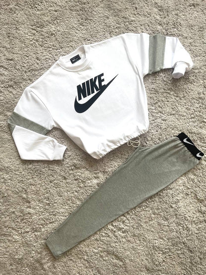 Chándal Mujer Nike "Baja calidad"