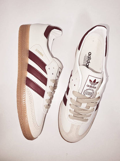 Zapatillas Adidas logo burdeos