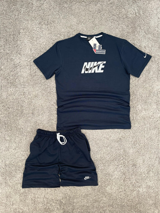 Nuevo Conjunto de verano Nike color marino