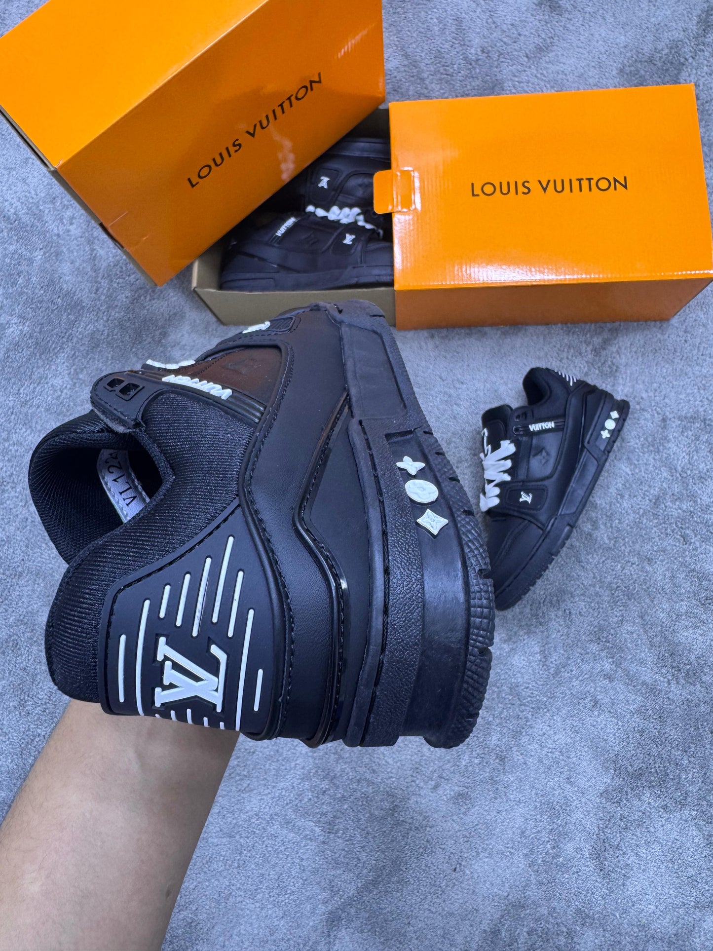 Louis Vuitton LV Trainer full black