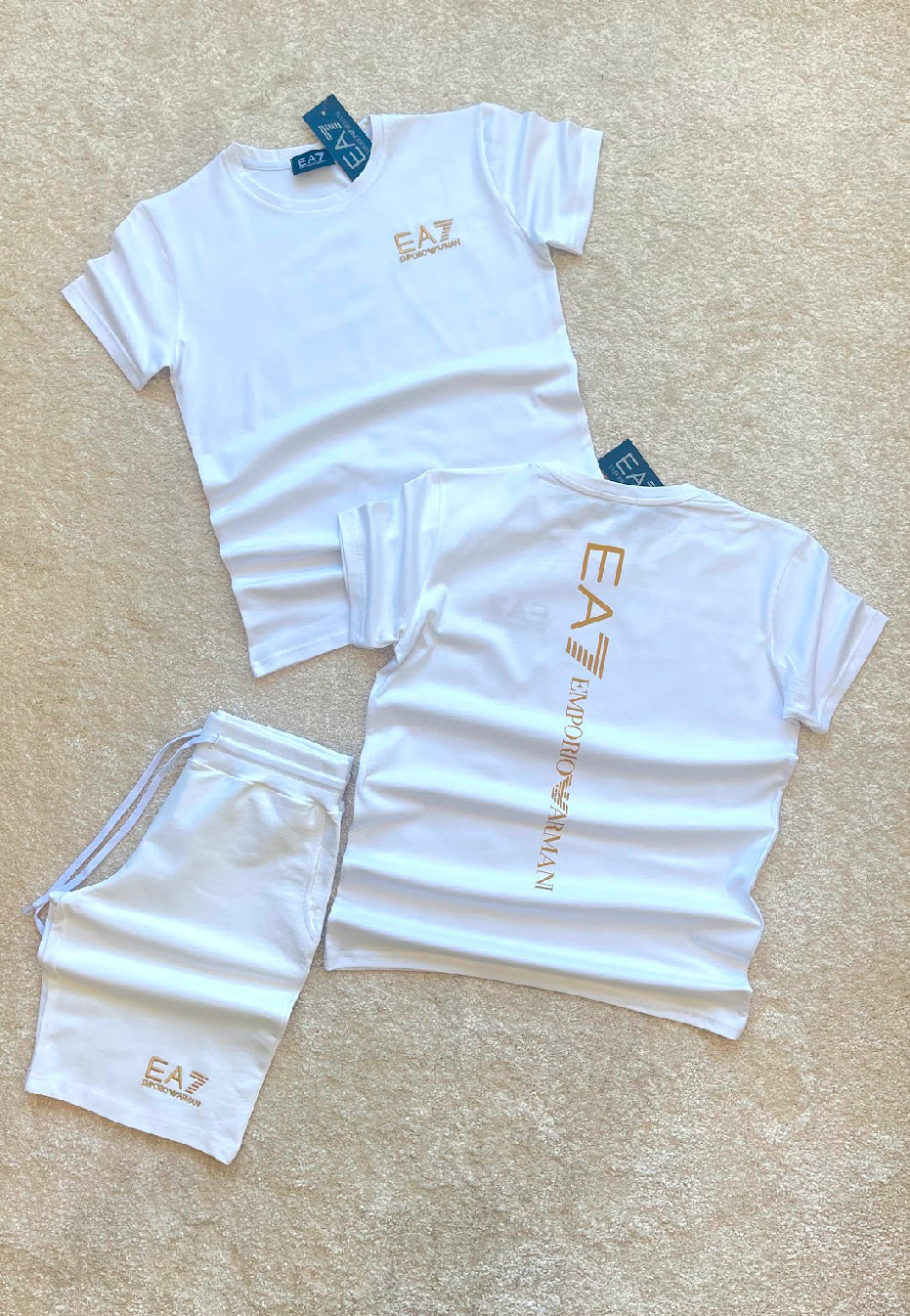 Conjunto de verano EA7