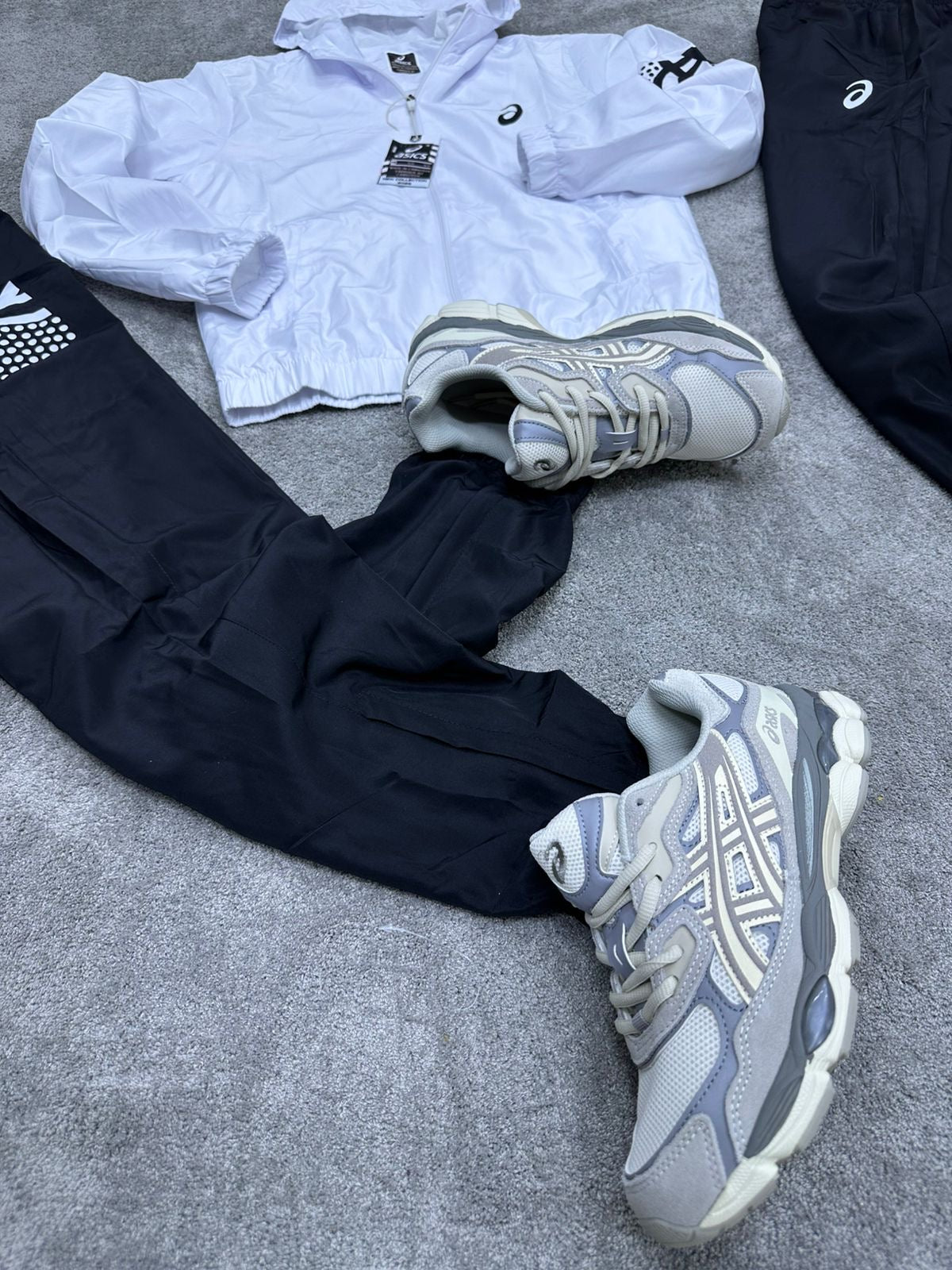 Chandal Asics *reflectante* blanco