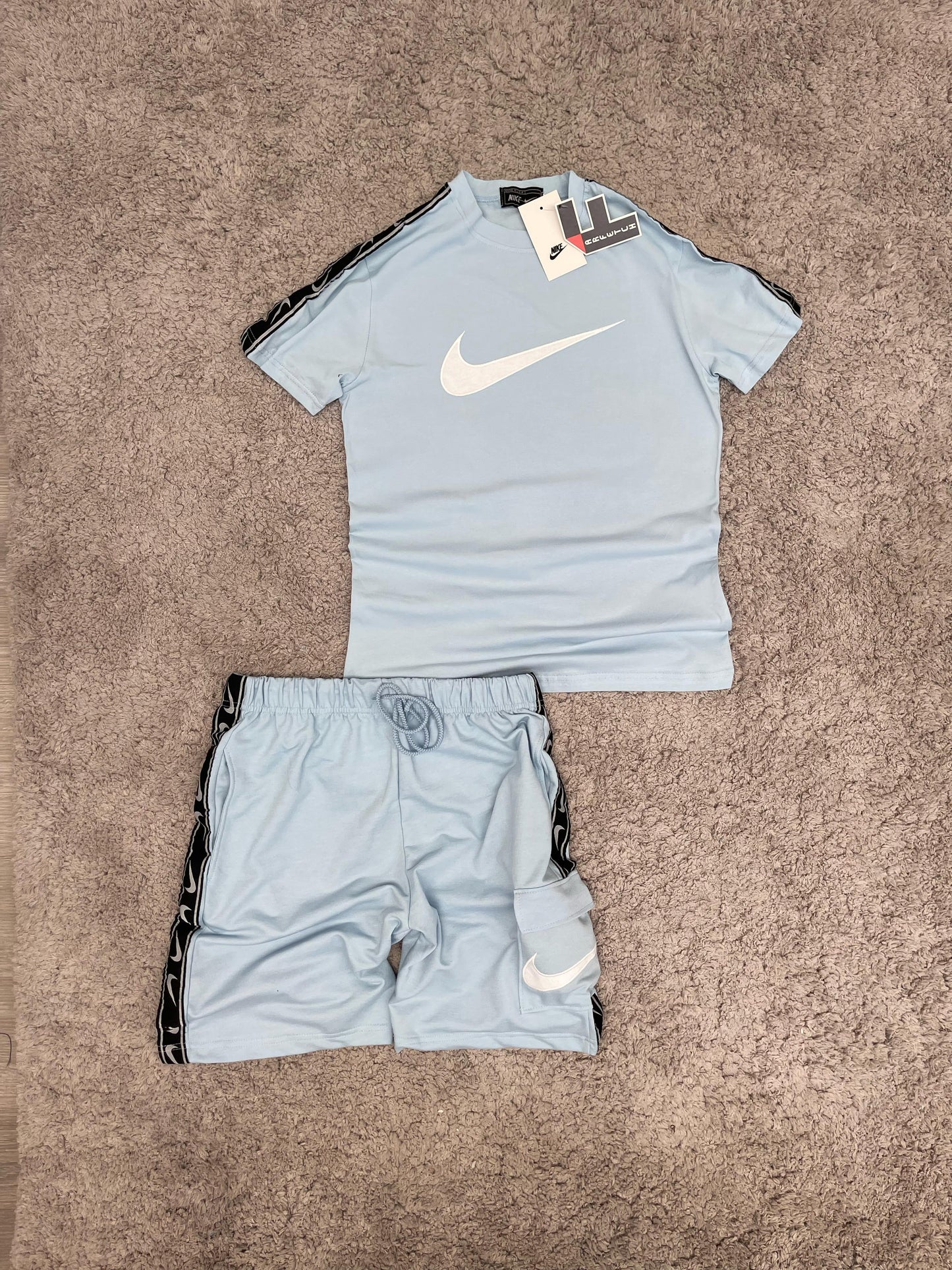 Conjunto de verano NIKE azul claro