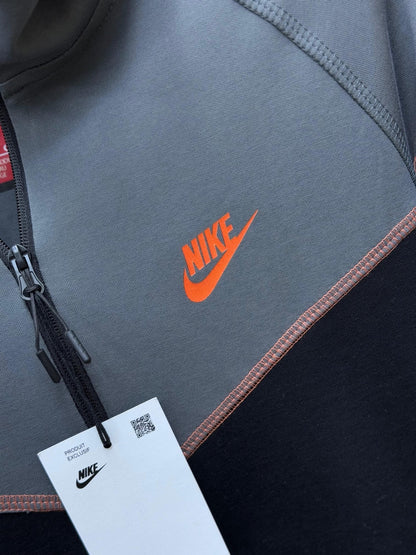 Chandal TECH X SYNA WORLD