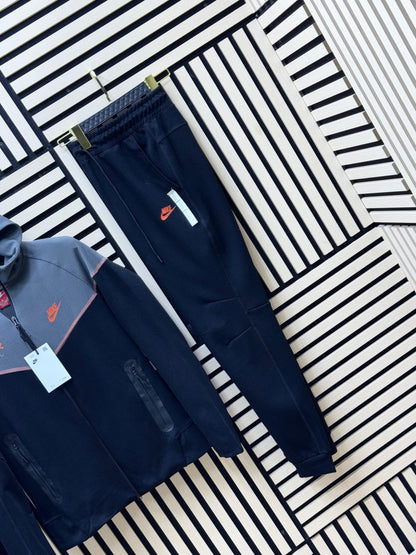 Chandal TECH X SYNA WORLD