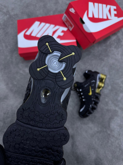 Nike SHOX TL ( Dorada )
