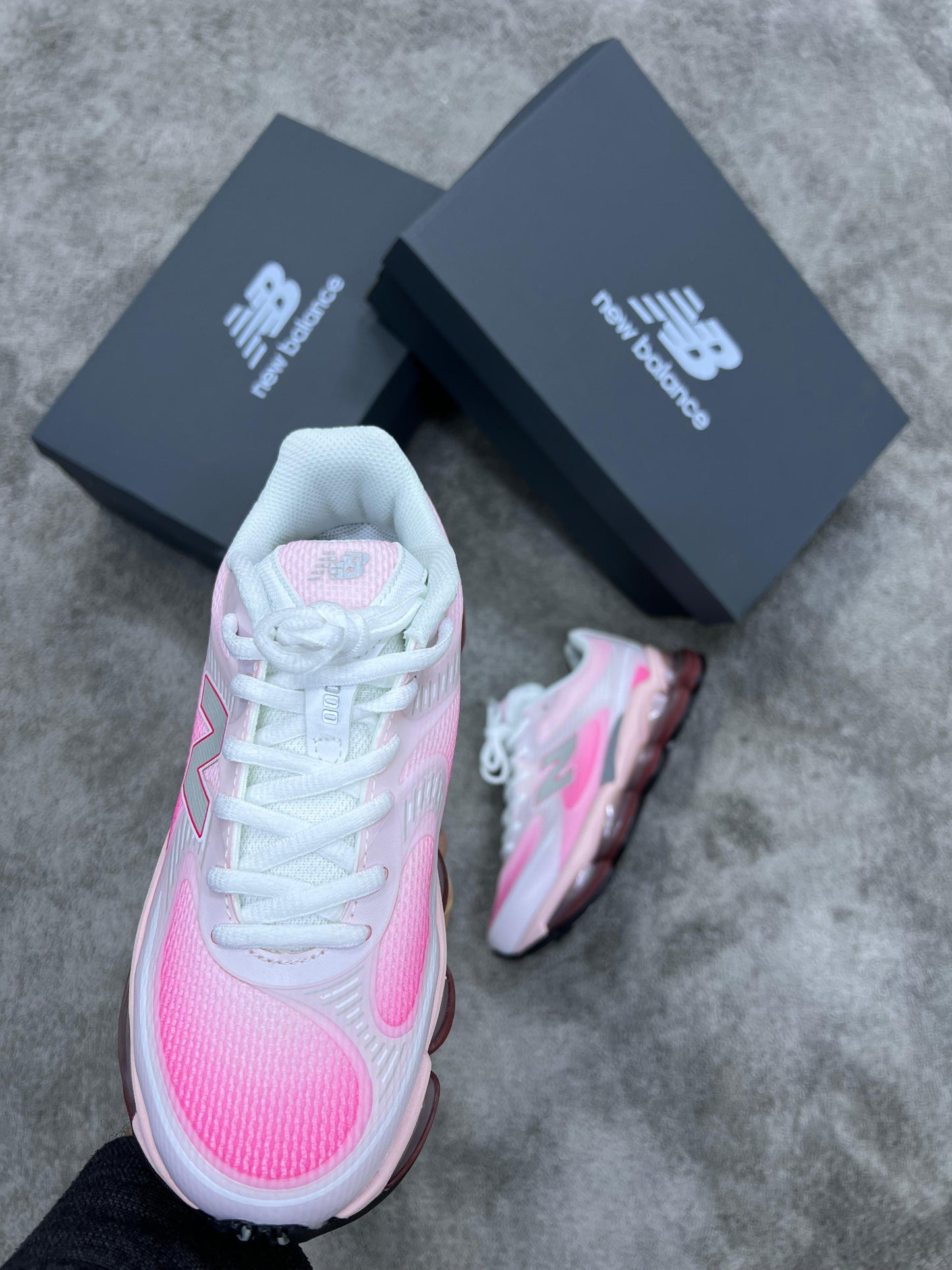 New Balance  2000