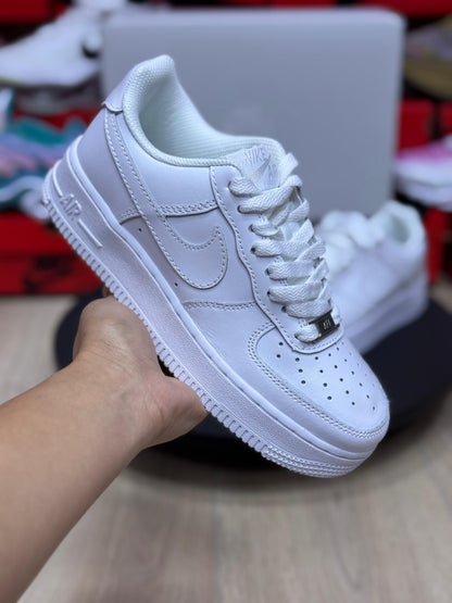 AIR FORCE BLANCAS