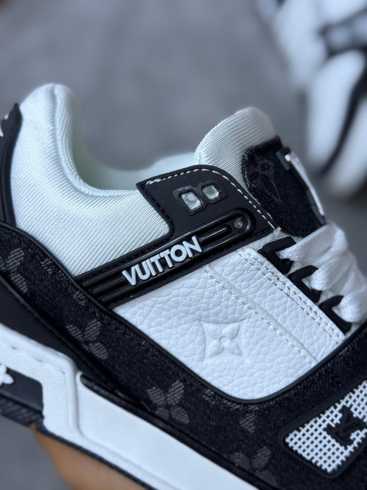 LV Trainer