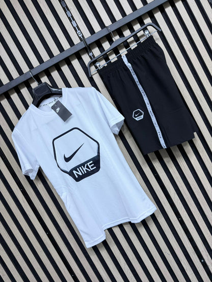 Conjuntos Nike (BLANCO Y NEGRO)