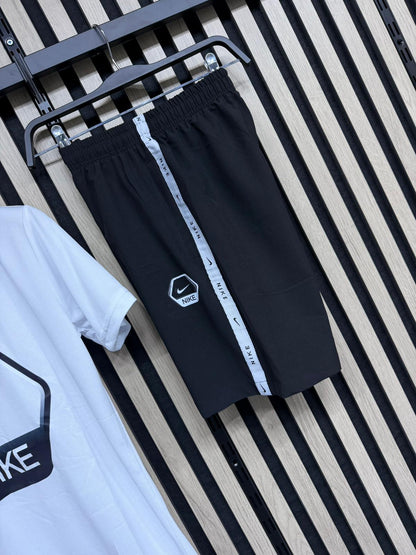 Conjuntos Nike (BLANCO Y NEGRO)
