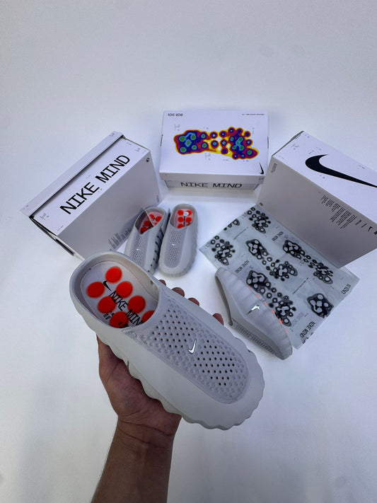 Nike Mid (GRIS)